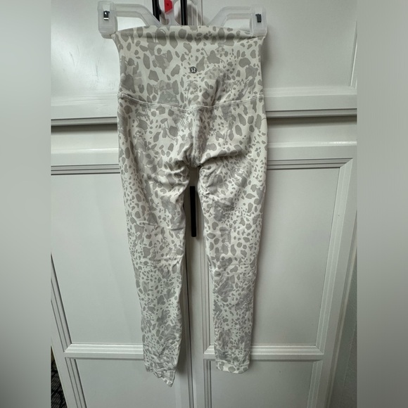 Iululemon high rise align leggings,cropped - Picture 1 of 5